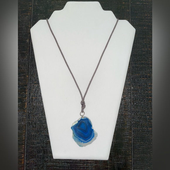 Agate Slice Necklace - Picture 1 of 2